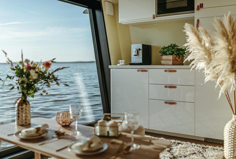 Hôtel Myhouseboat 2 à Mörbisch am See Extérieur photo